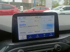 Ford Focus (2021) thumbnail 3