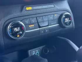 Ford Focus (2022) thumbnail 15