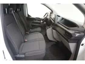 Ford Transit Custom (2024) thumbnail 12