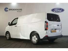 Ford Transit Custom (2024) thumbnail 4