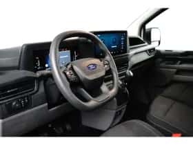 Ford Transit Custom (2024) thumbnail 10