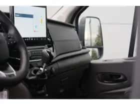 Ford Transit (2024) thumbnail 16
