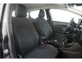 Ford Fiesta (2019) thumbnail 33