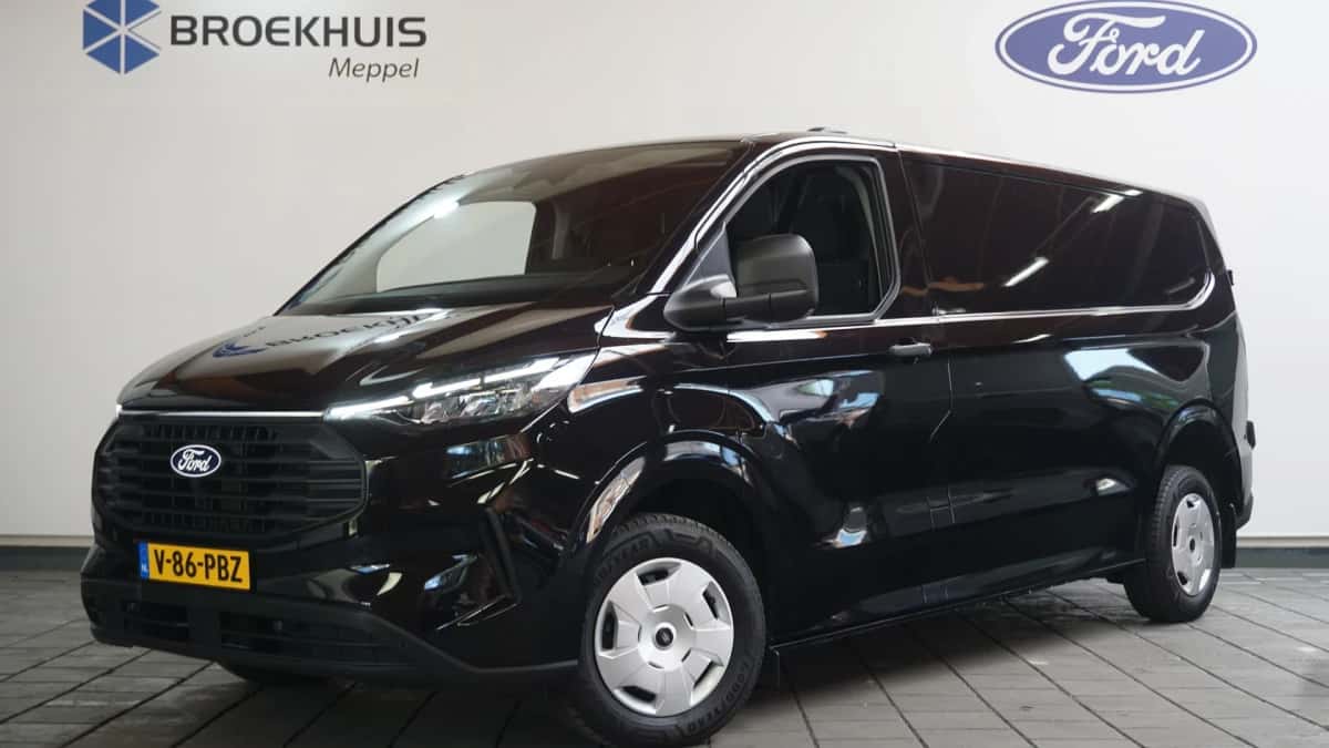 Ford Transit Custom (2024) — foto 1