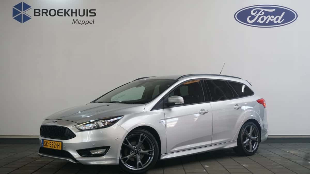 Ford Focus (2018) — foto 1