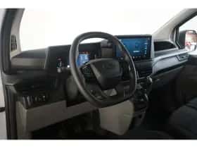 Ford Transit Custom (2024) thumbnail 11