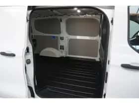 Ford Transit Custom (2024) thumbnail 25