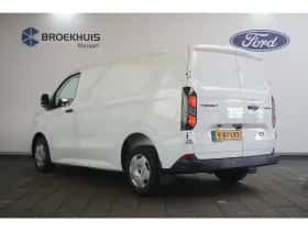 Ford Transit Custom (2024) thumbnail 4