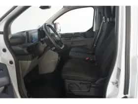 Ford Transit Custom (2024) thumbnail 9