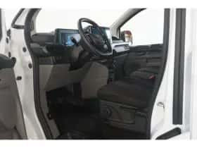 Ford Transit Custom (2024) thumbnail 10