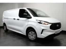 Ford Transit Custom (2024) thumbnail 3