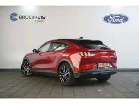 Ford Mustang Mach-E (2022) thumbnail 6