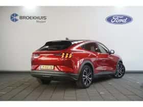 Ford Mustang Mach-E (2022) thumbnail 7