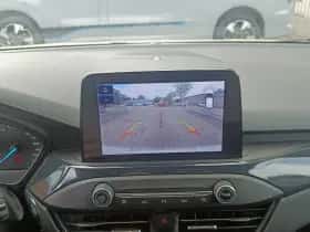 Ford Focus (2019) thumbnail 5