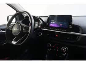 Kia Picanto (2022) thumbnail 12