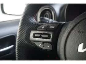Kia Picanto (2022) thumbnail 14