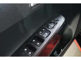 Kia Picanto (2022) thumbnail 17