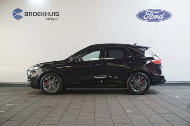 Ford Kuga (2021) thumbnail 3