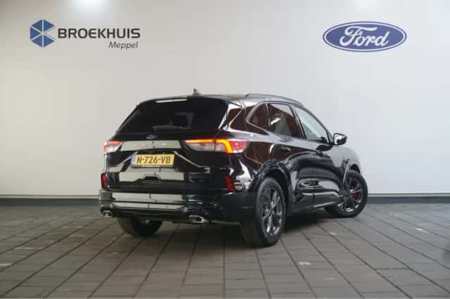 Ford Kuga (2021) thumbnail 5