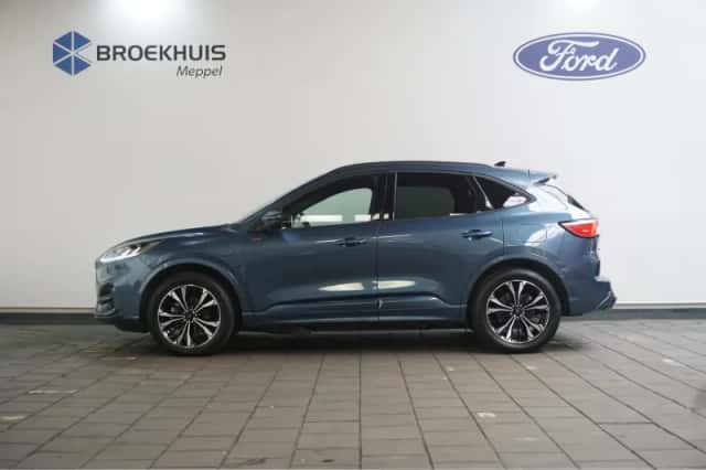 Ford Kuga (2024) thumbnail 4