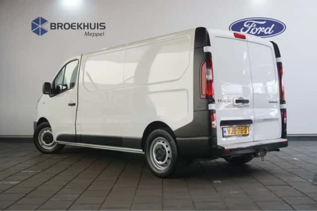 Renault Trafic (2021) thumbnail 3