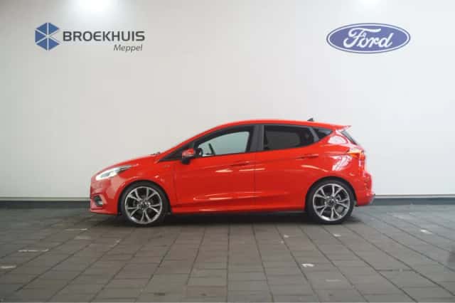 Ford Fiesta (2019) thumbnail 3