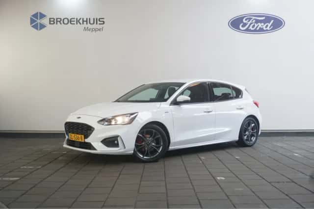 Ford Focus (2019) thumbnail 1