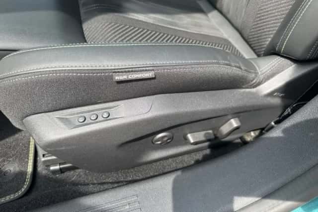Peugeot 308 (2023) thumbnail 6