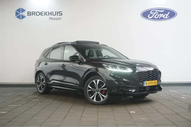Ford Kuga (2022) thumbnail 5