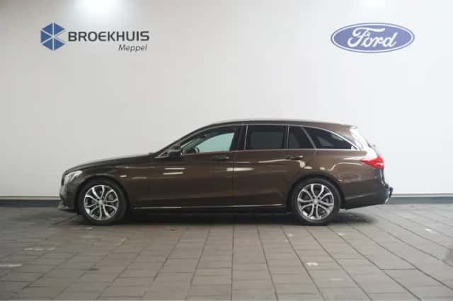 Mercedes-Benz C-Klasse (2016) thumbnail 3