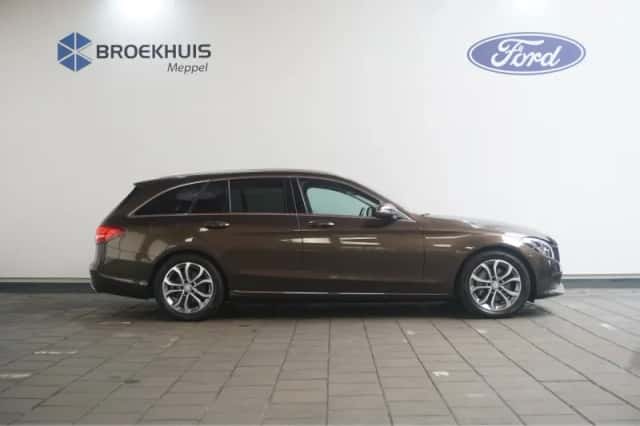 Mercedes-Benz C-Klasse (2016) thumbnail 5