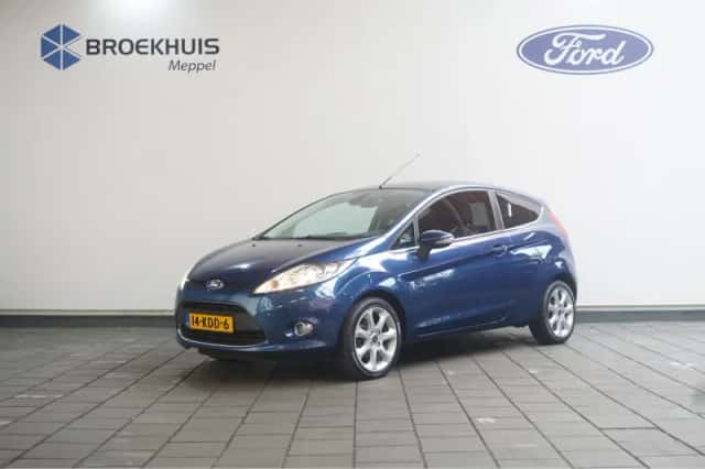 Ford Fiesta (2009) thumbnail 2