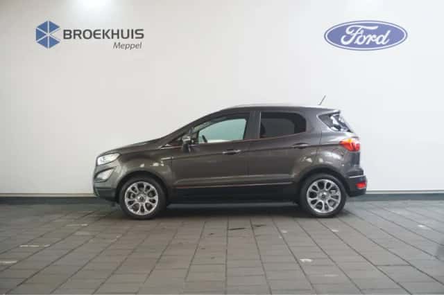 Ford EcoSport (2018) thumbnail 3