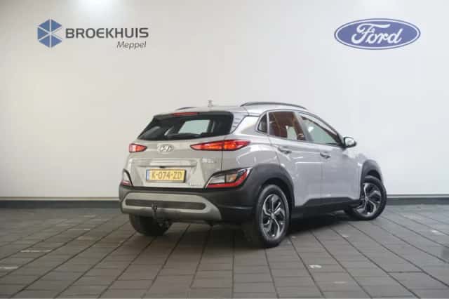 Hyundai Kona (2021) thumbnail 5