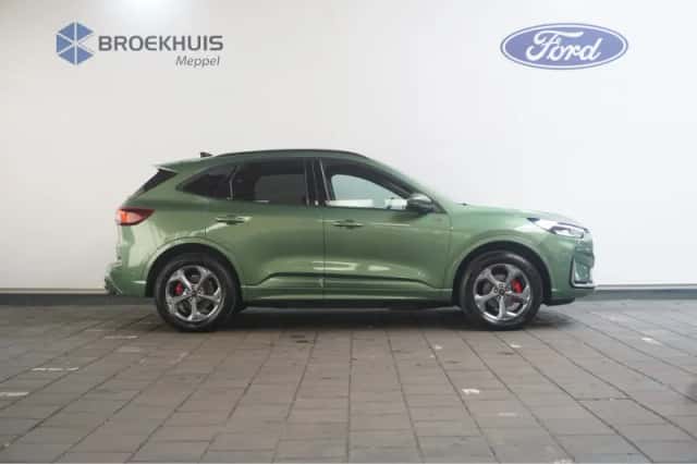 Ford Kuga (2025) thumbnail 5