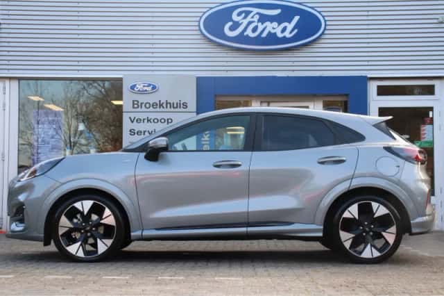 Ford Puma (2024) thumbnail 2