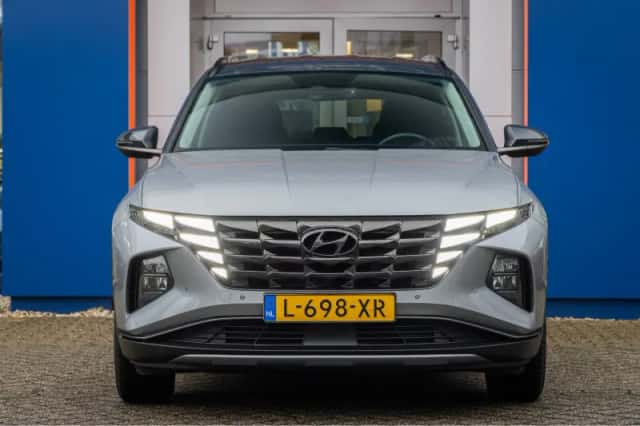 Hyundai Tucson (2021) thumbnail 3