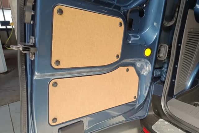 Ford Transit Connect (2024) thumbnail 5