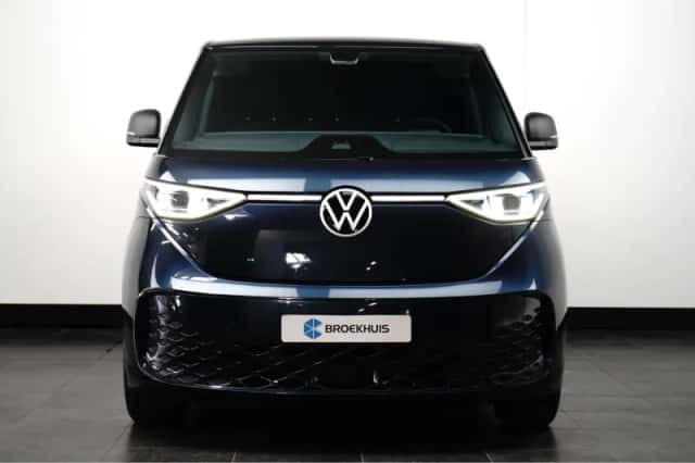 Volkswagen ID. Buzz (2023) thumbnail 2