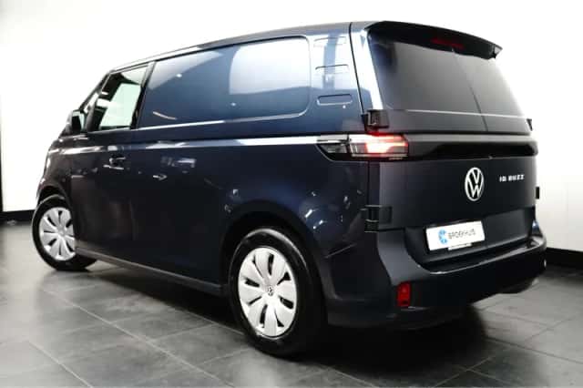 Volkswagen ID. Buzz (2023) thumbnail 5