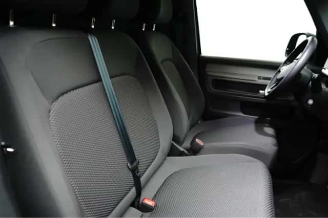 Volkswagen ID. Buzz (2023) thumbnail 6