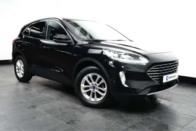 Ford Kuga (2023) thumbnail 4