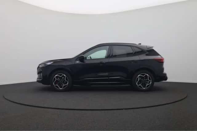 Ford Kuga (2026) thumbnail 3