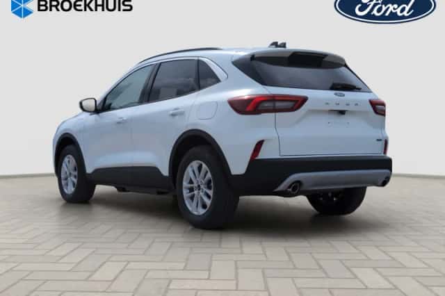 Ford Kuga (2026) thumbnail 3