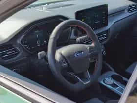 Ford Kuga (2026) thumbnail 10