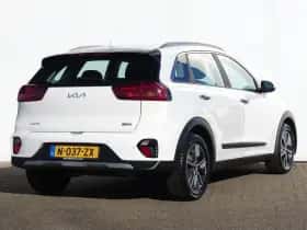 Kia Niro (2022) thumbnail 5