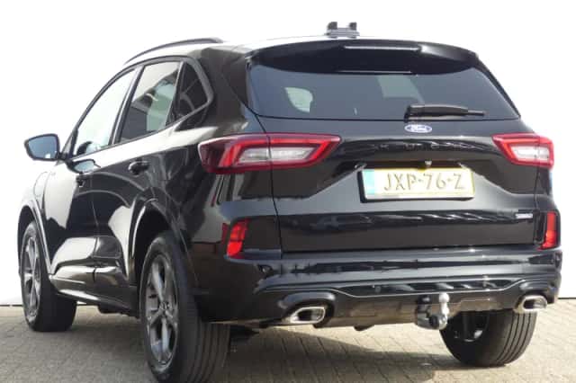 Ford Kuga (2026) thumbnail 2