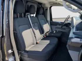 Ford Transit Custom (2025) thumbnail 22