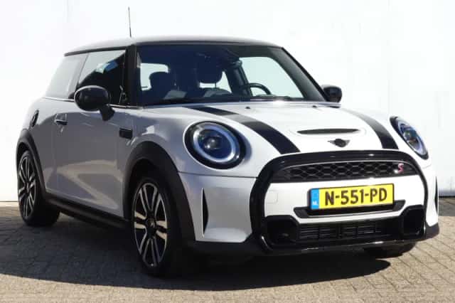 MINI 20 Cooper s Classic (2021) thumbnail 4