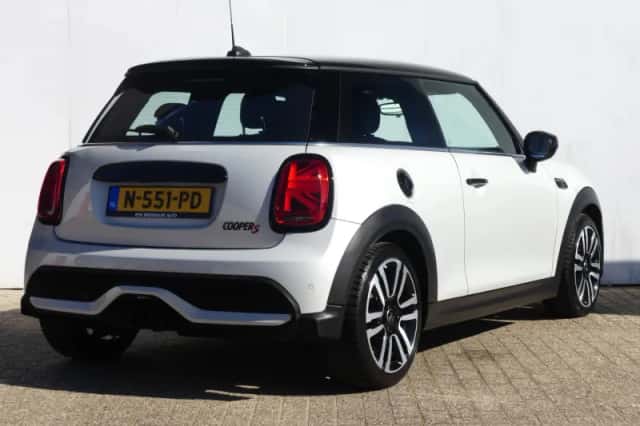 MINI 20 Cooper s Classic (2021) thumbnail 5